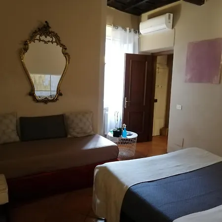 Campo De Fiori Holiday home *